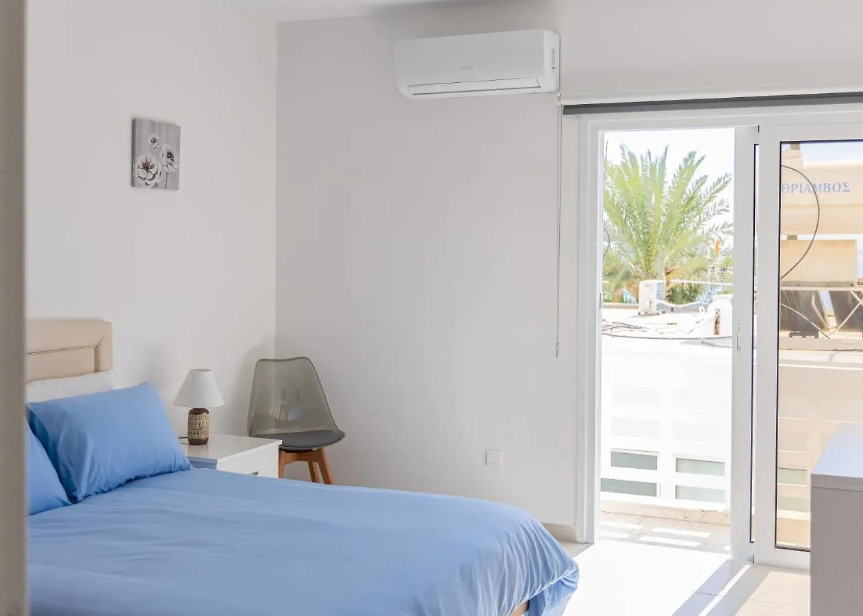 Larnaca Beachhouse Apartment